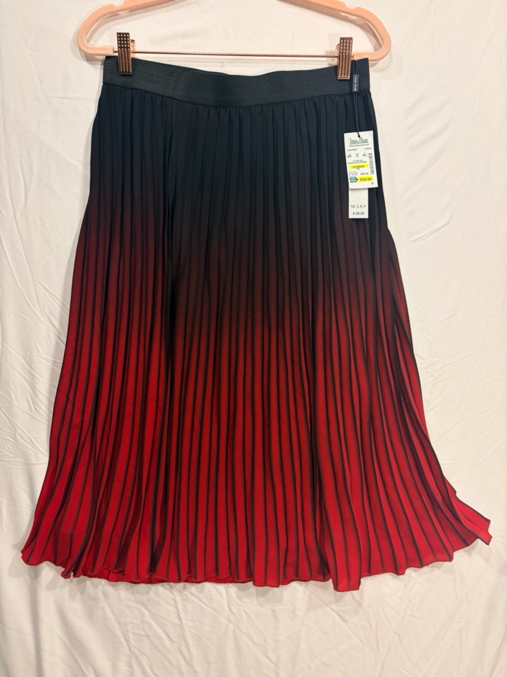 NWT. Pleated Ombre Midi Skirt - Black to Red. Size Large